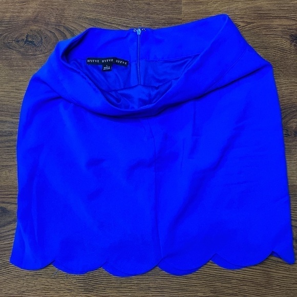 🌷hyfve🌷royal Blue Scalloped Hem Short Skirt - Picture 2 of 5